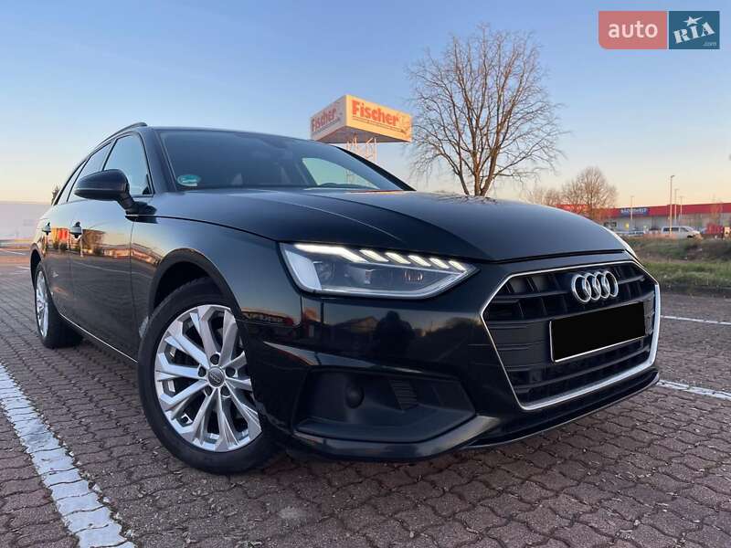 Audi A4 2021