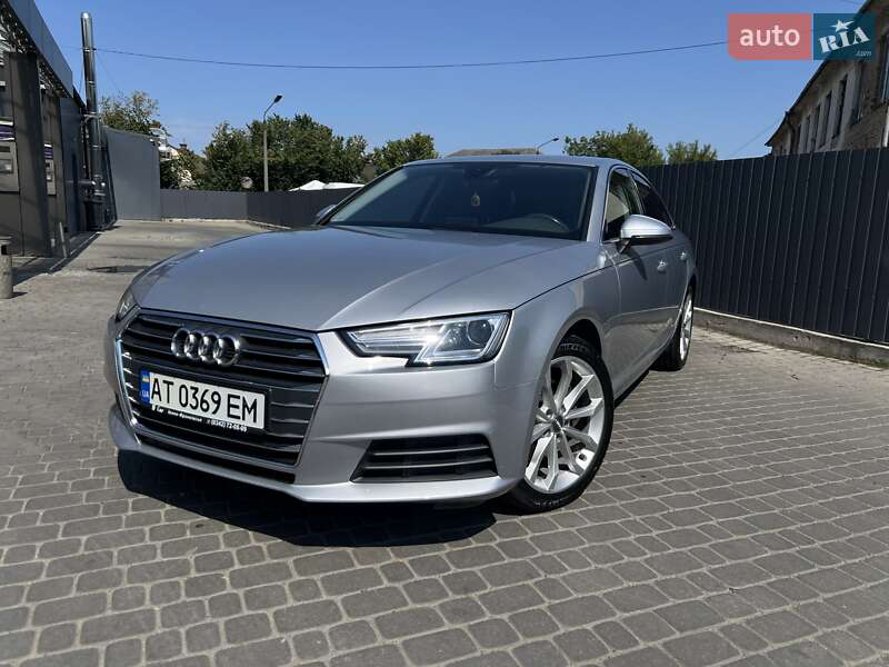 Седан Audi A4 2018 в Ивано-Франковске