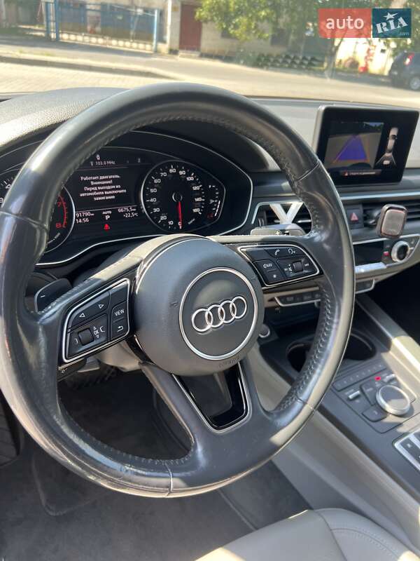 Седан Audi A4 2018 в Ивано-Франковске