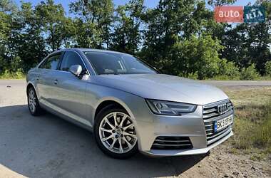 Audi A4  2018
