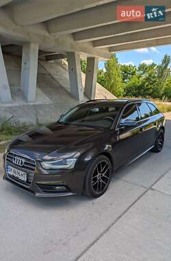 Audi A4  2012