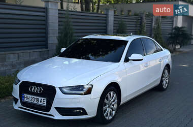Audi A4  2012