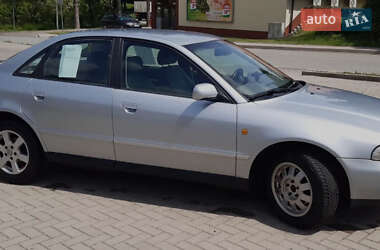 Audi A4  1999
