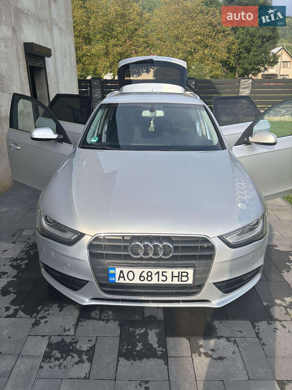 Универсал Audi A4 2012 в Иршаве фото 5 Универсал Audi A4 2012 в Иршаве