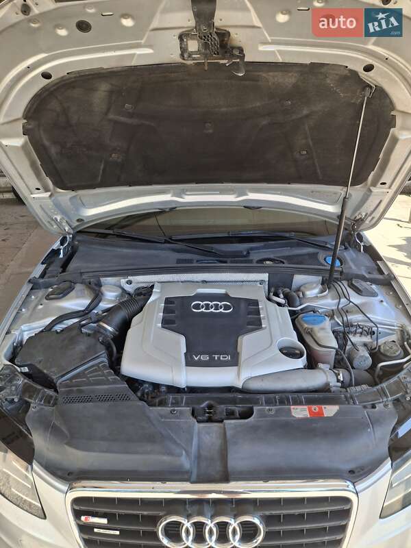 Универсал Audi A4 2008 в Казанке