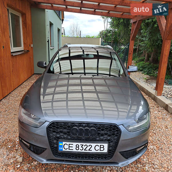 Універсал Audi A4 2012 в Ужгороді