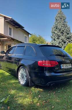 Audi A4  2011