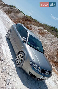 Audi A4  2004