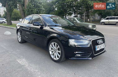 Audi A4  2012