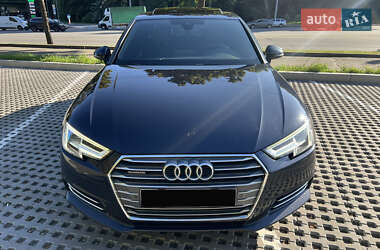 Audi A4  2016