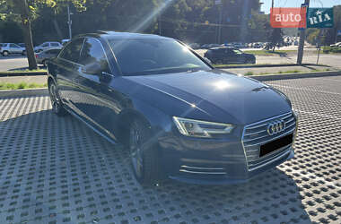 Седан Audi A4 2016 в Киеве