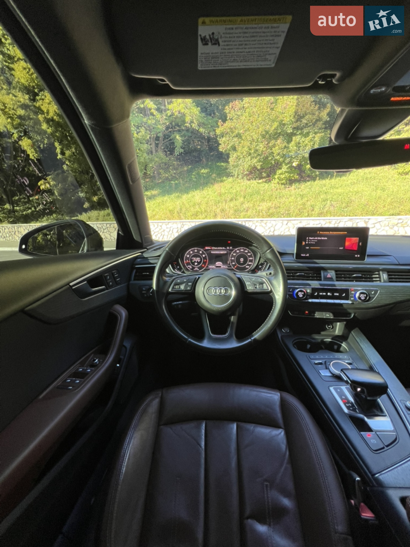 Audi A4 2016 VIN WAUENAF45HN015693 фото оголошення 10 з 20