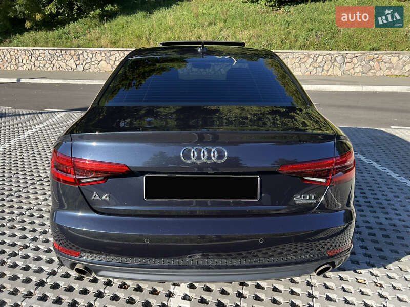 Седан Audi A4 2016 в Киеве
