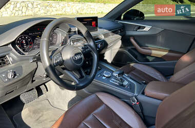 Седан Audi A4 2016 в Киеве