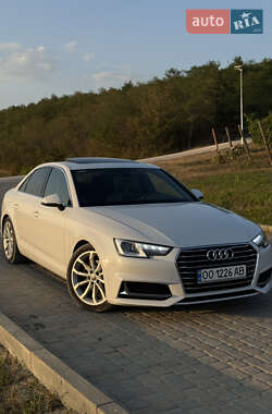 Audi A4  2018