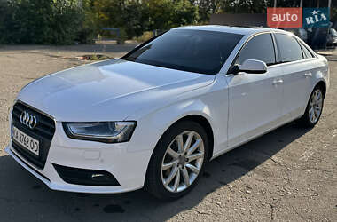 Audi A4  2015