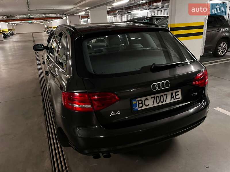 Універсал Audi A4 2012 в Львові