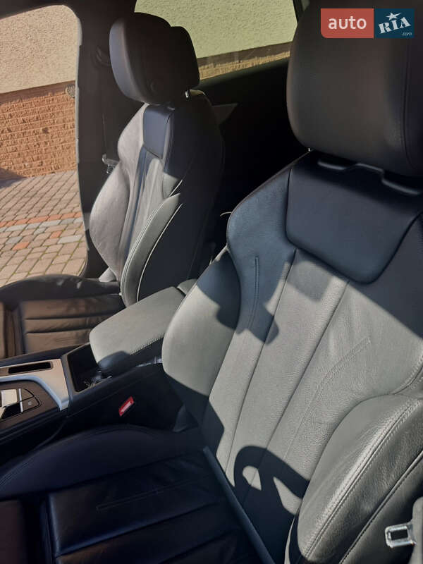Седан Audi A4 2018 в Коломые