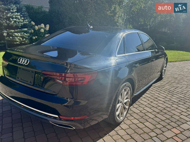 Седан Audi A4 2018 в Коломые