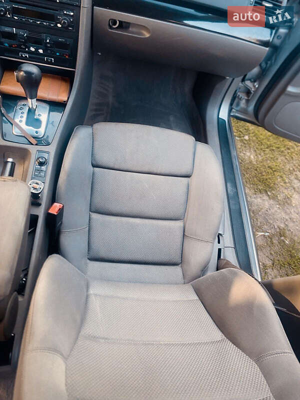 Универсал Audi A4 2001 в Стрые