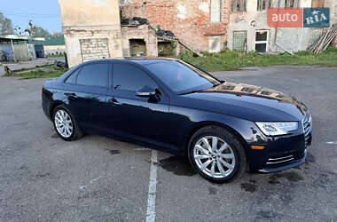 Audi A4  2016