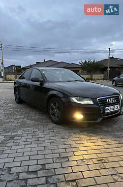 Audi A4  2011