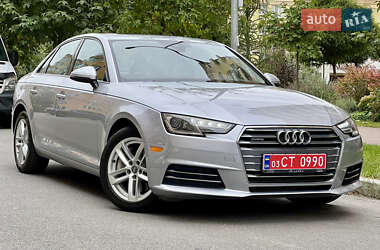Audi A4  2017