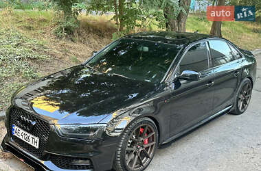 Audi A4  2014