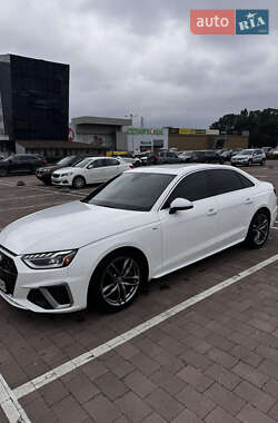 Audi A4  2022