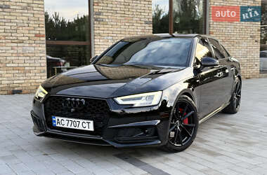 Audi A4  2017