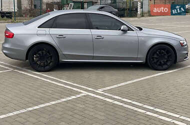 Audi A4  2015
