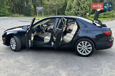 Audi A4  2016