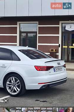 Седан Audi A4 2017 в Умани