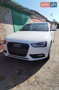 Audi A4  2012