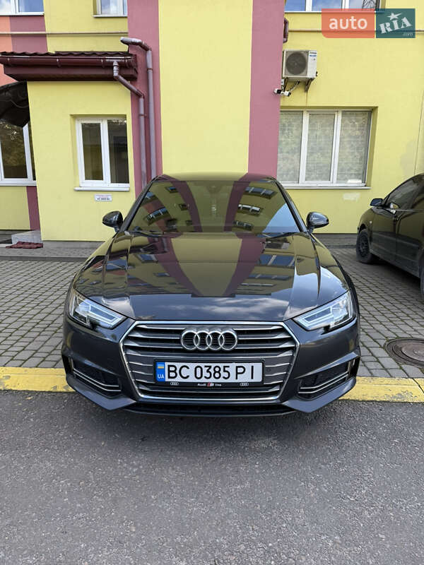 Седан Audi A4 2018 в Львове