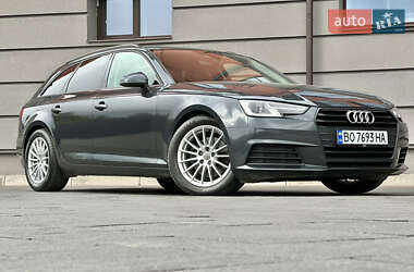 Audi A4  2016