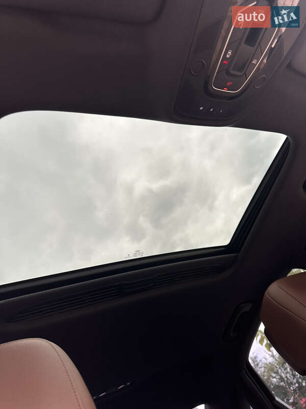 Седан Audi A4 2016 в Вендичанах