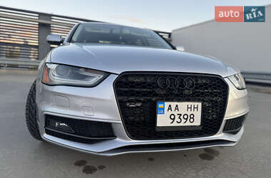 Audi A4  2015