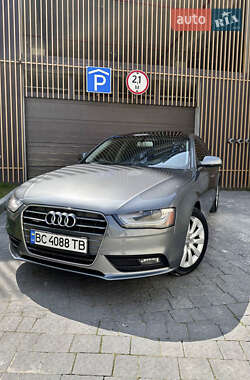 Audi A4  2012