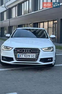 Audi A4  2015