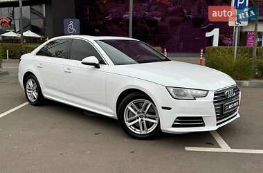 Audi A4  2015
