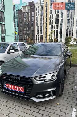 Audi A4  2019