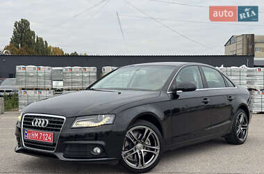 Audi A4  2011