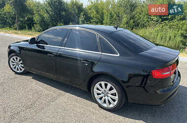 Audi A4  2012