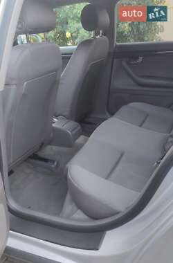 Audi A4  2002