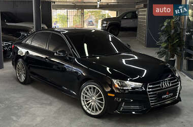 Audi A4  2018