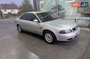 Audi A4  1999