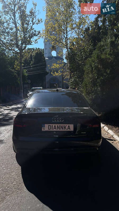 Седан Audi A4 2013 в Одессе