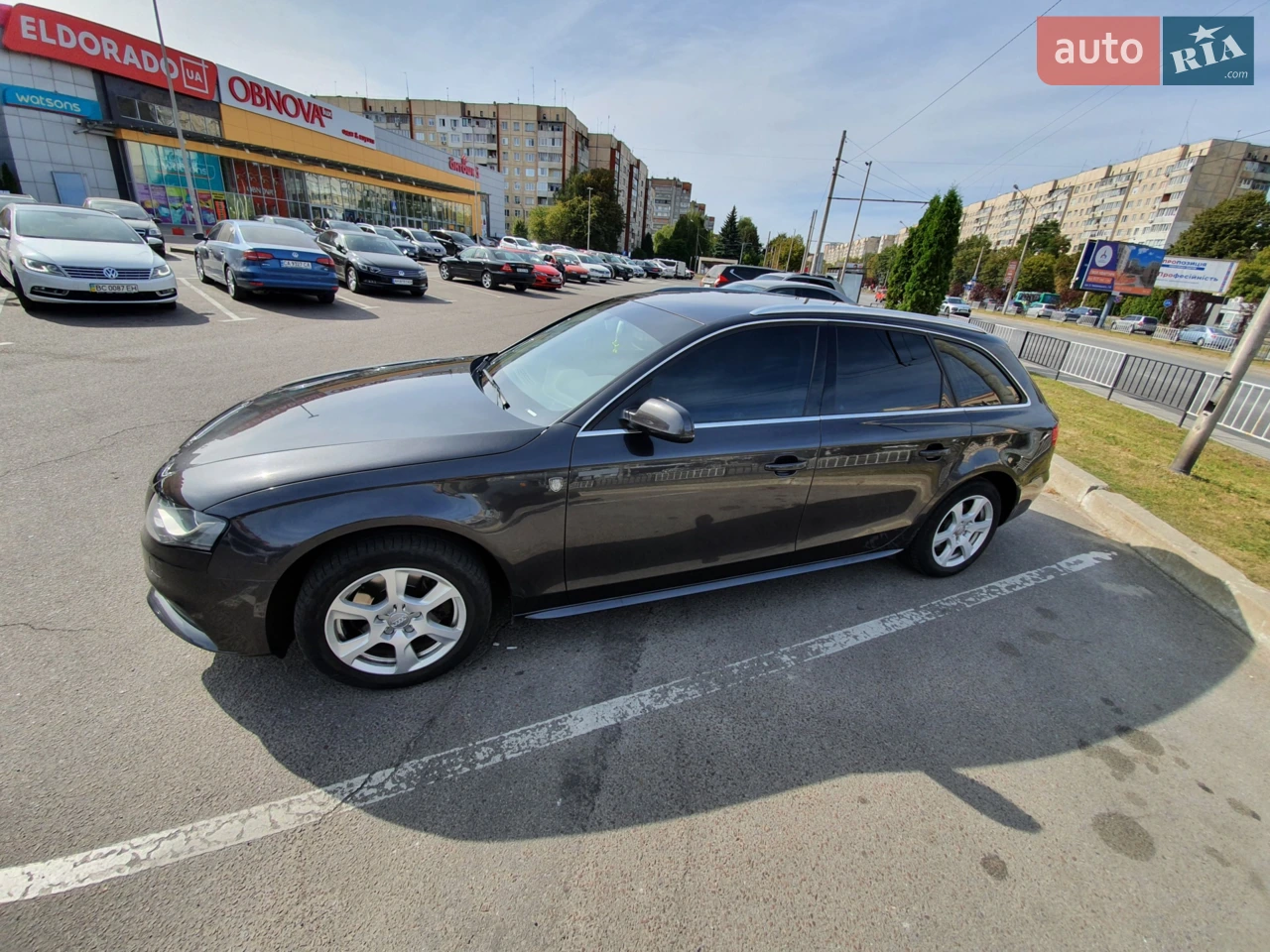 2010 Audi A4 - мініатюра 5