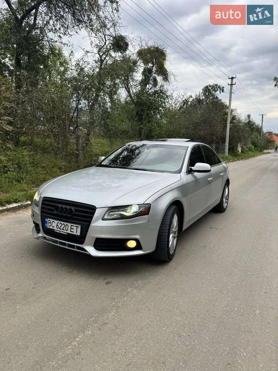 2010 Audi A4 - фото 1